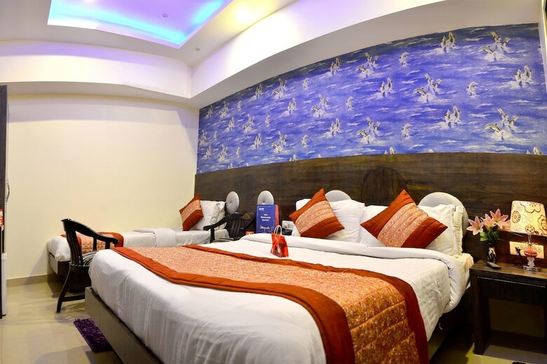 Hotel Oyo 11357 Karol Bagh