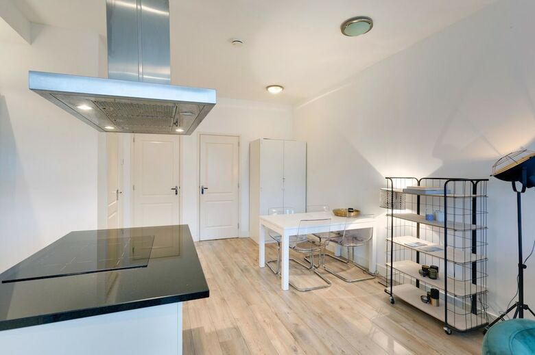 Marnixkade Apartments