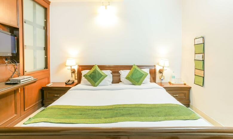 Hotel Treebo Shanta Inn