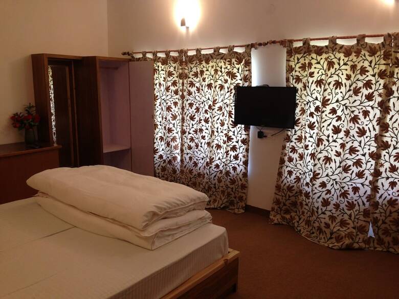 Hotel Radhu's Boutique Inn