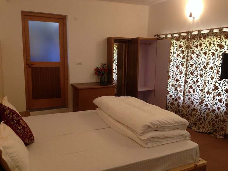 Hotel Radhu's Boutique Inn