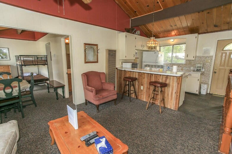 Cabana Moonridge Retreat