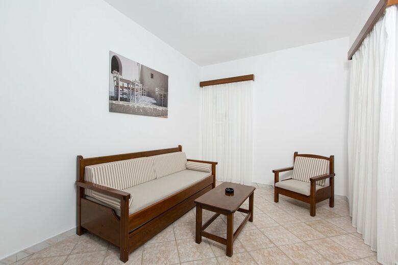 Aparthotel Mylos Hotel