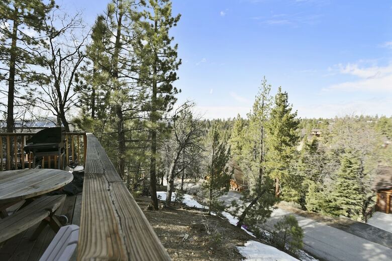 Cabana Ski Slope Retreat