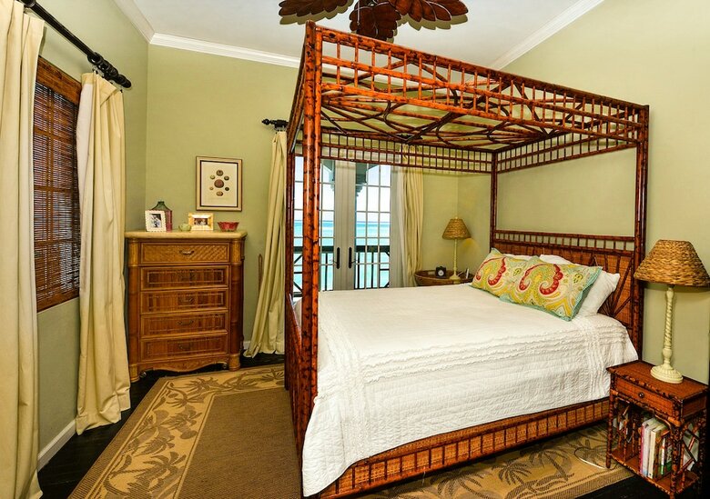 La Mouette Cable Beach Bahamian Villa