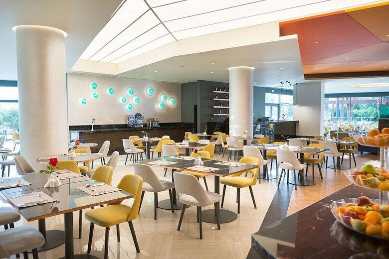 Hotel Doreta Beach Resort & Spa