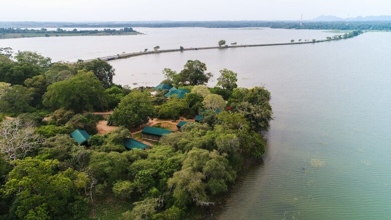 Hotel Flameback Eco Lodge