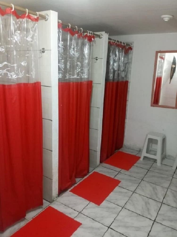 Hostal Hostel E Pousada Vila De Porto