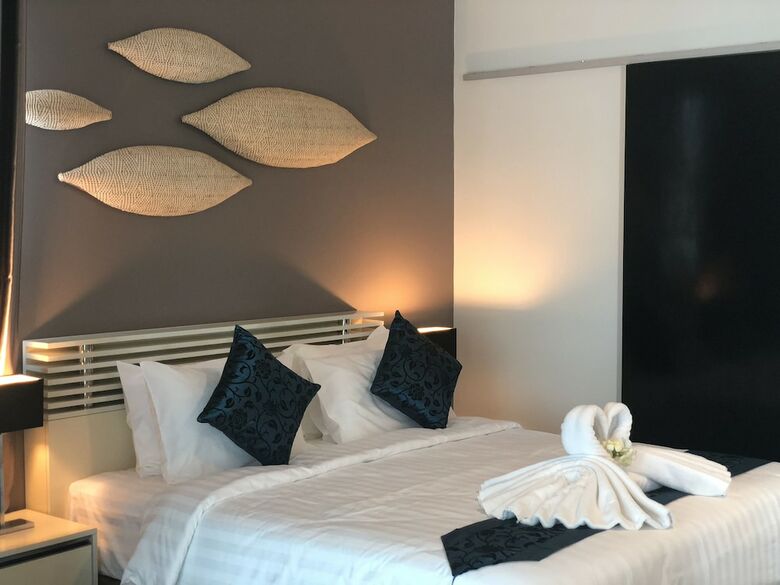 Syphon Hotel & Apartment