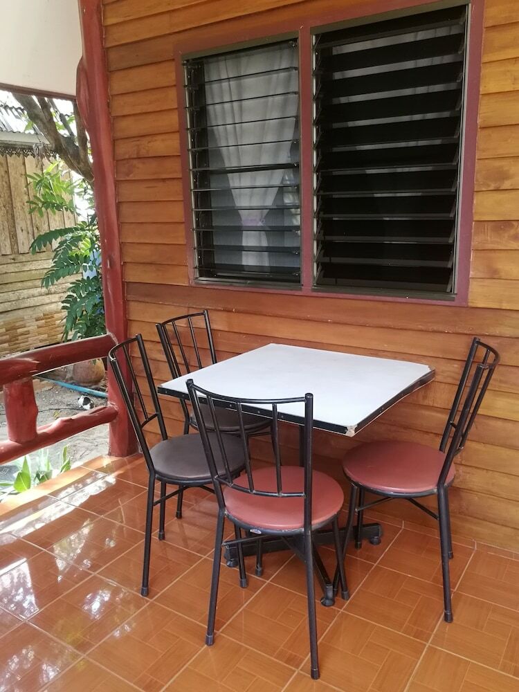 Hotel Lan Bua Resort