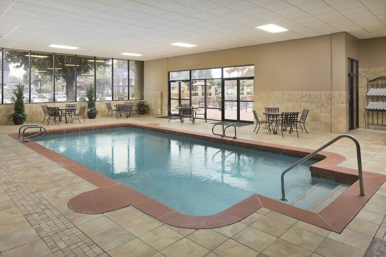 University Plaza Hotel And Convention Center Springfield