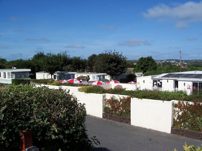 Howells Leisure Fishguard Holiday Park - Caravan Park
