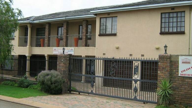 Bogadi B&B