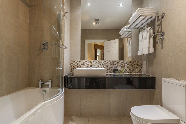 Cuillin Hills Hotel