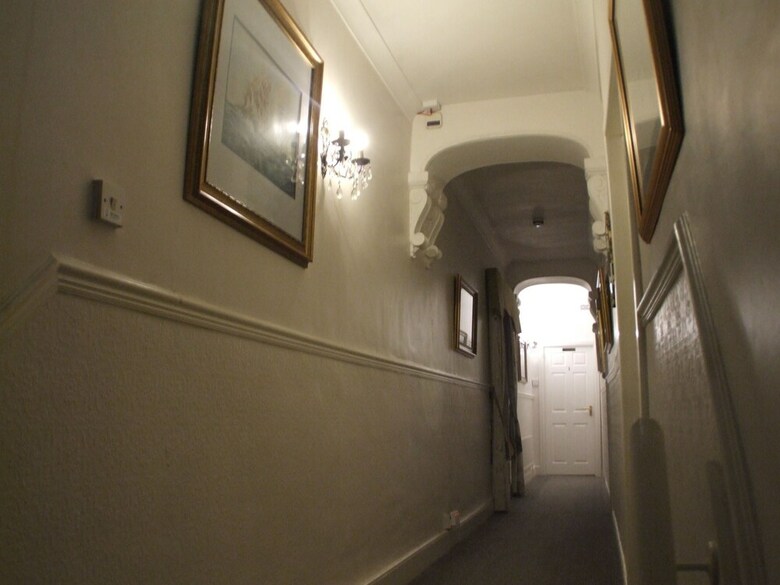 Hotel Tides Reach Guest House