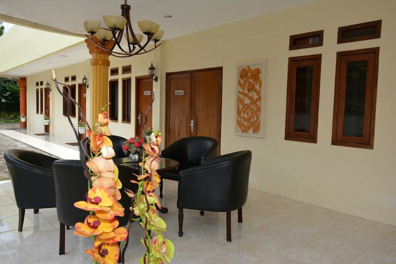 Hotel Arra Lembah Pinus