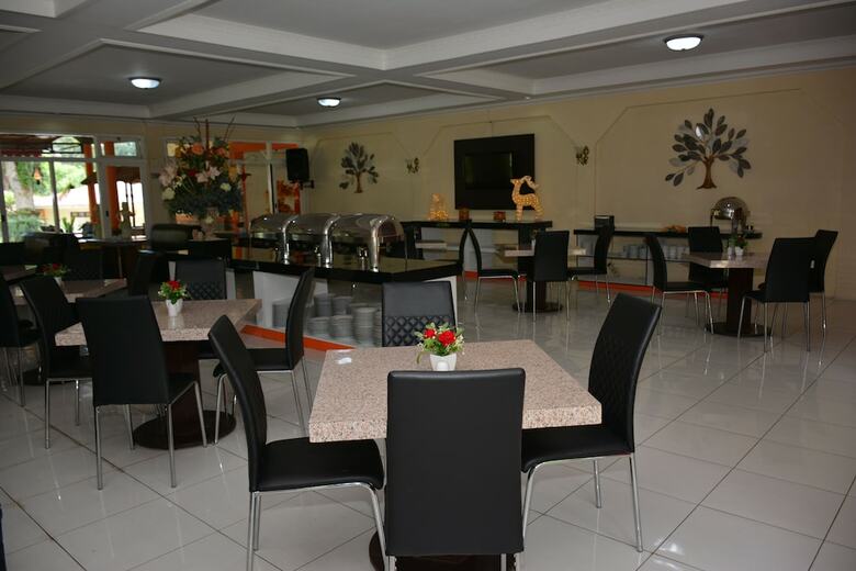 Hotel Arra Lembah Pinus