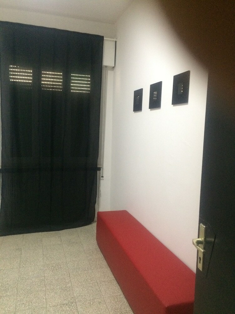 Stupido Hotel