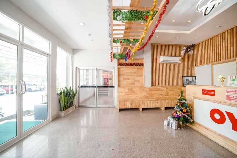 Oyo L'hotel Bangkok