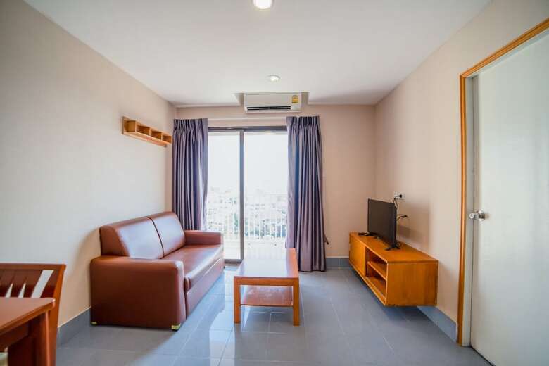 Oyo L'hotel Bangkok