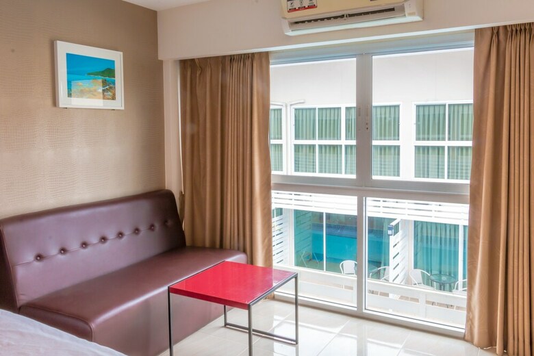 Hotel Villa Pool Lay Resort Pattaya