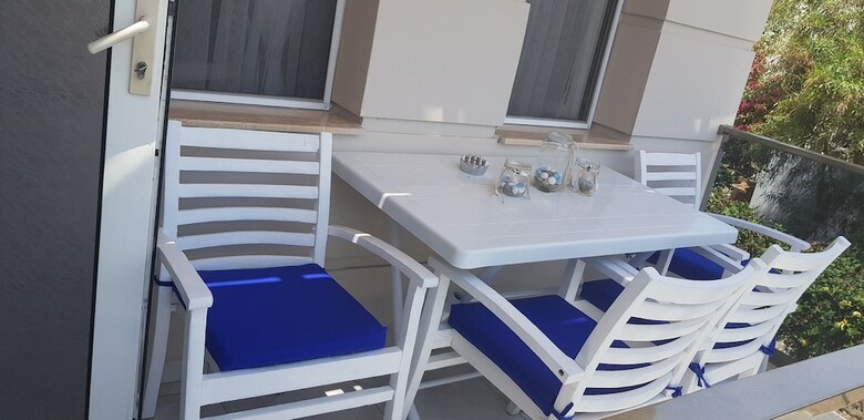 Tasev Apart Hotel