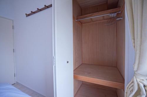 Million Apartment