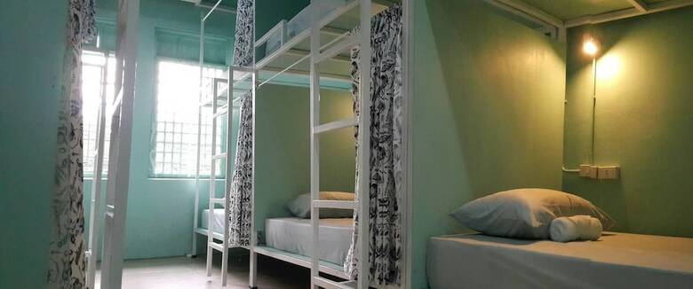 Hostal One Bangkok Hostel @love District