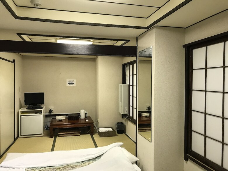 Hotel Kinuya Honkan
