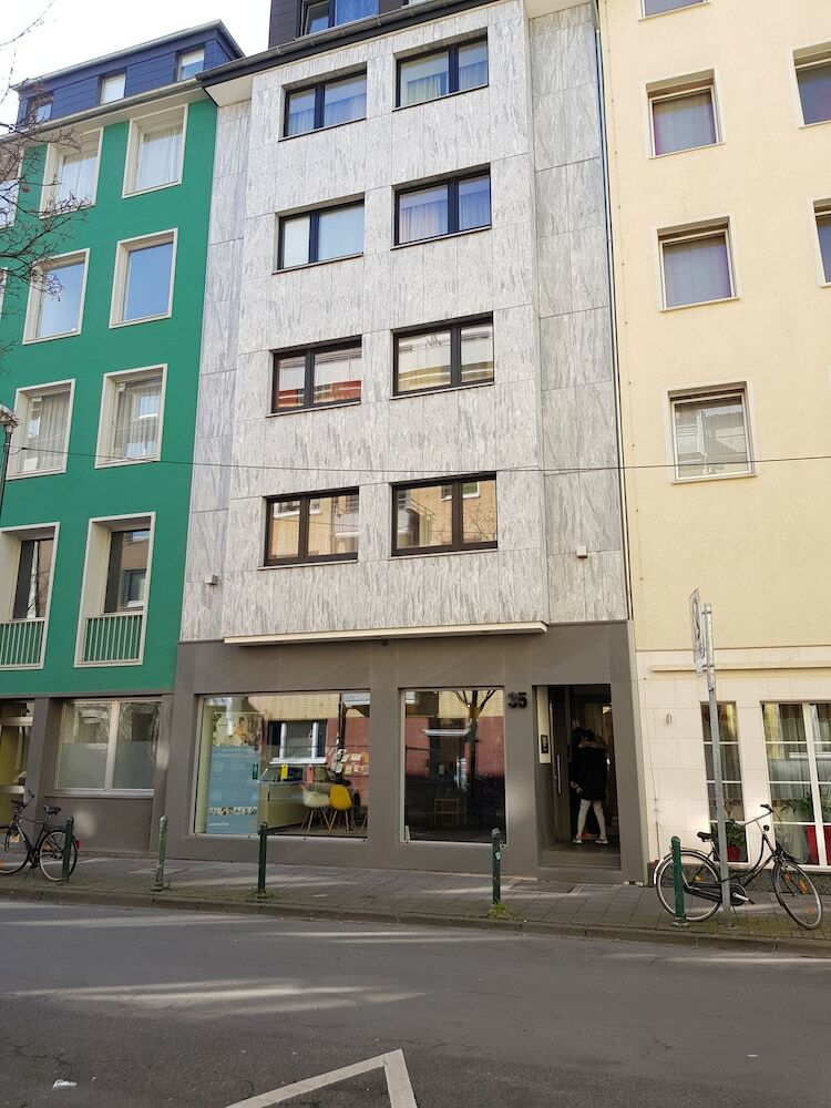 Apartments Jahnstra�e