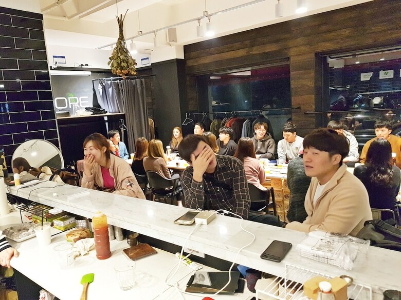 Hostal Party Guesthouse - Hostel