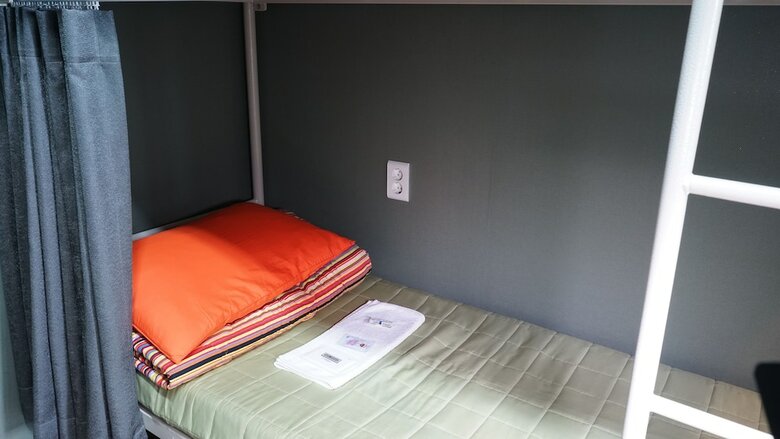 Hostal Party Guesthouse - Hostel