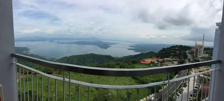 Cozy Staycation Tagaytay Wind Residences