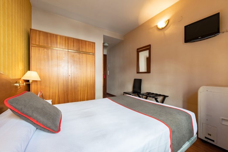 Oyo Hotel Francabel
