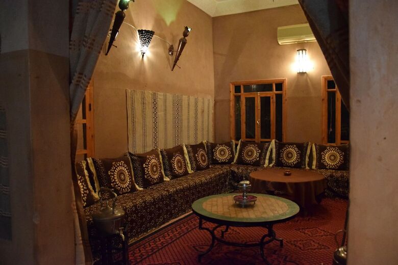 Hotel Carrefour Des Nomades