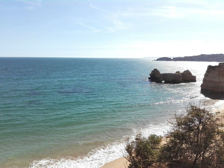 Sunny Apartment In Praia Da Rocha