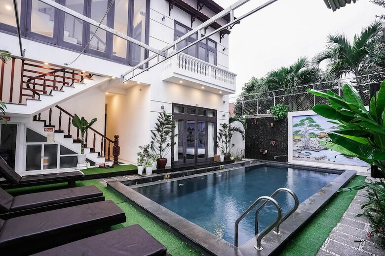 Hotel Almond Villa Hoi An