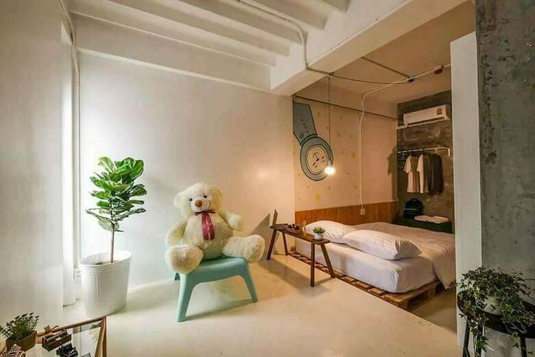 Hostal Pastel House - Adults Only