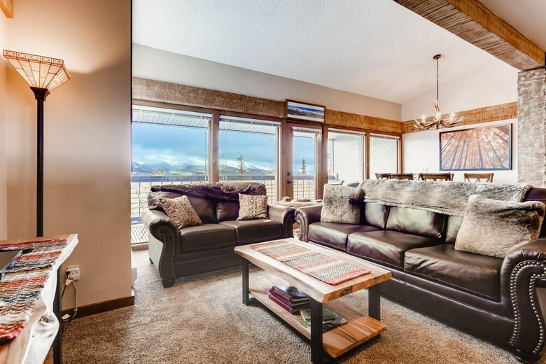 Gold Point #5c By Peak Property Management