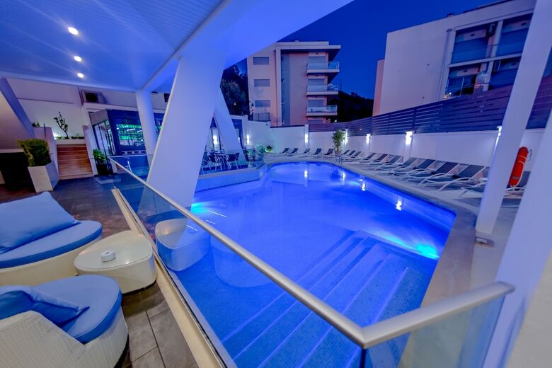 Bed & Breakfast Villamar Style Maison