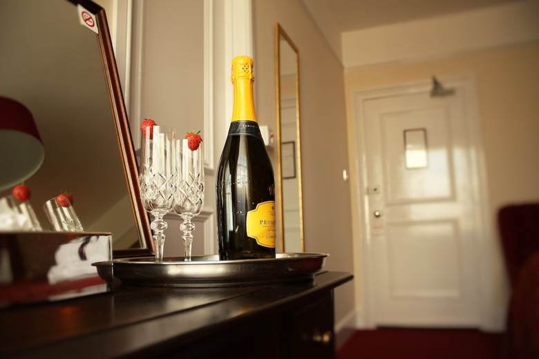The Marstan Hotel