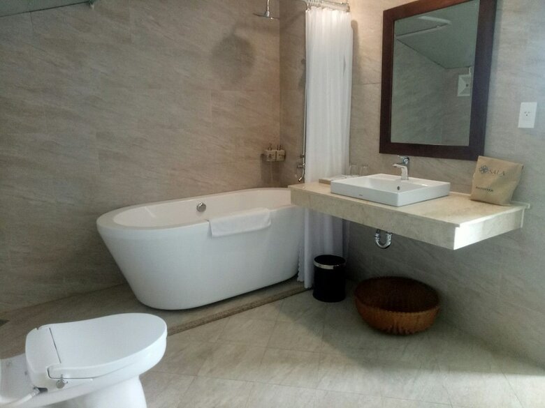 Hotel Sala Tuy Hoa Beach