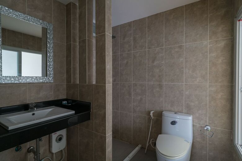 Goldstone Residency Patong , Phuket