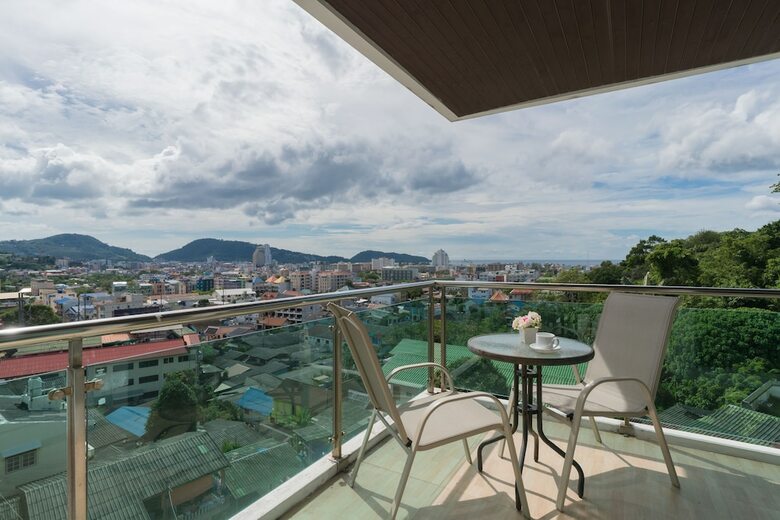 Goldstone Residency Patong , Phuket