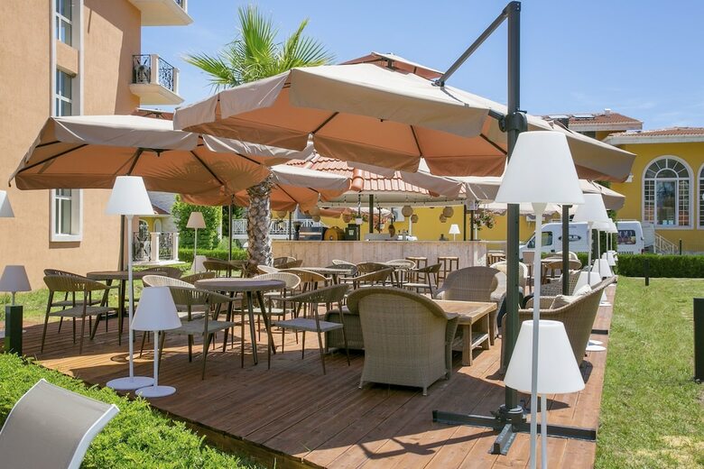 Hotel Hacienda Beach Resort