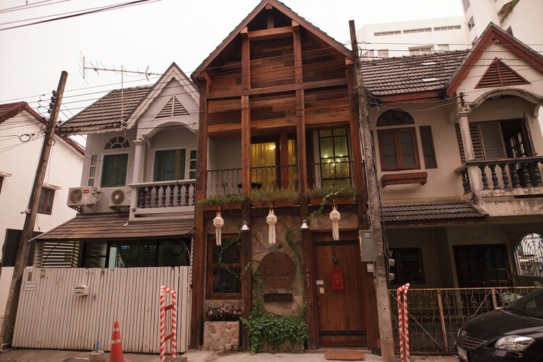 Hotel Sanae'town House