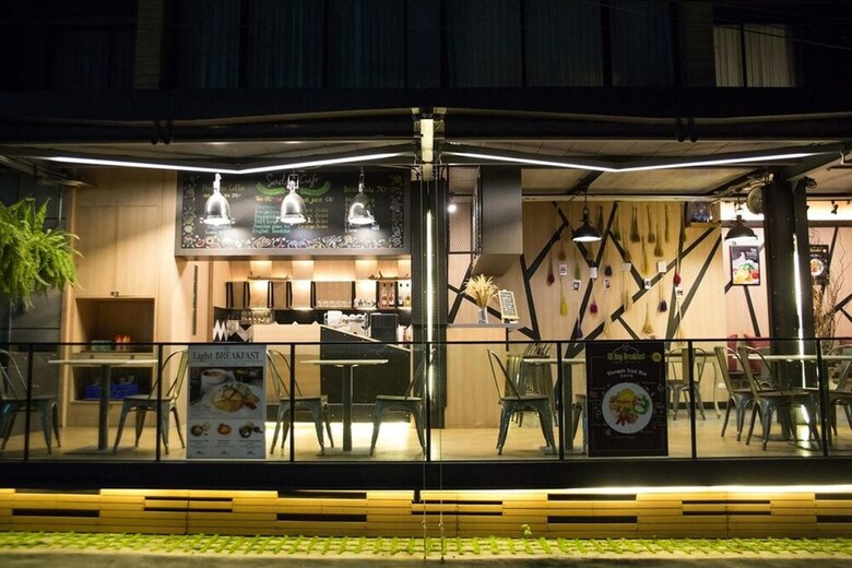 Hotel Sanae'town House