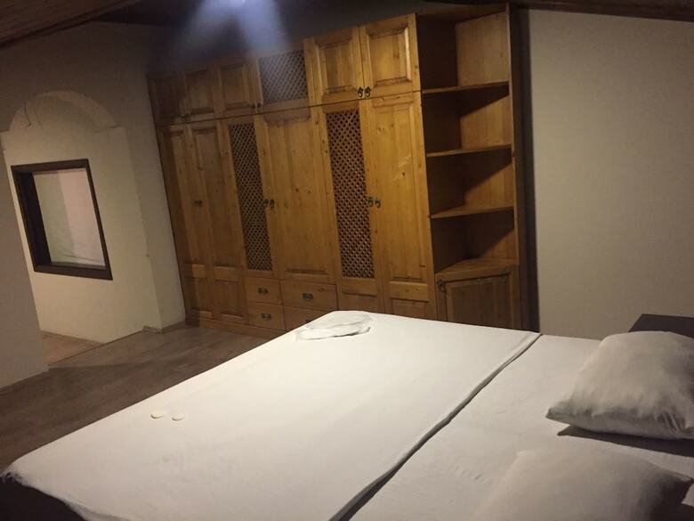 Hotel Gorky