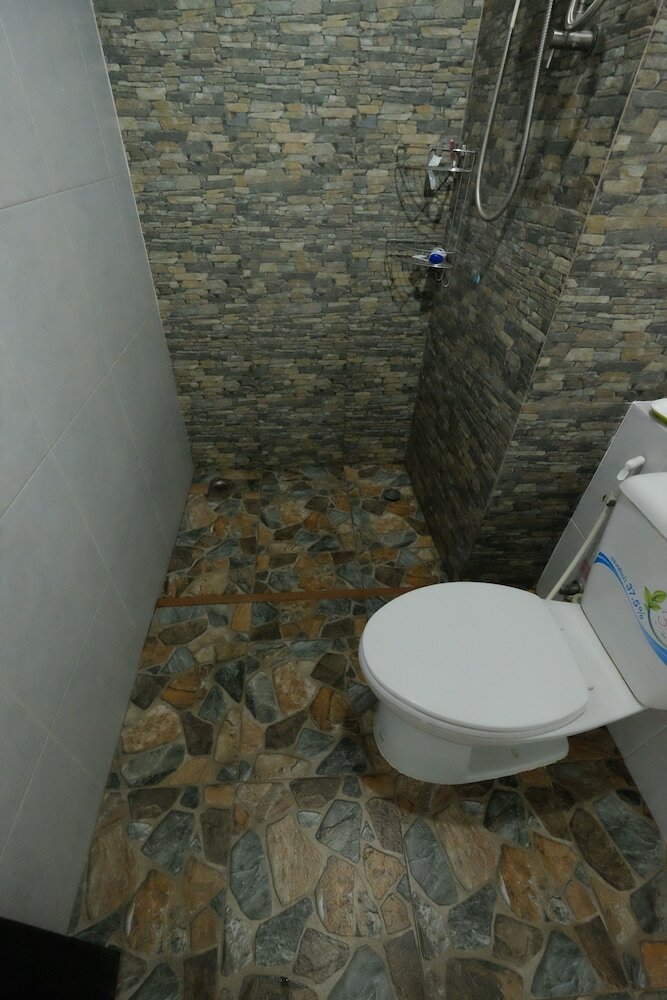 Sixty Six Place Hotel