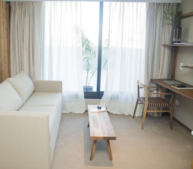 Hotel Aq Tailored Suites